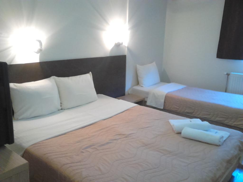 Hotel Prenociste Konstantin 2008 à Ni Chambre photo