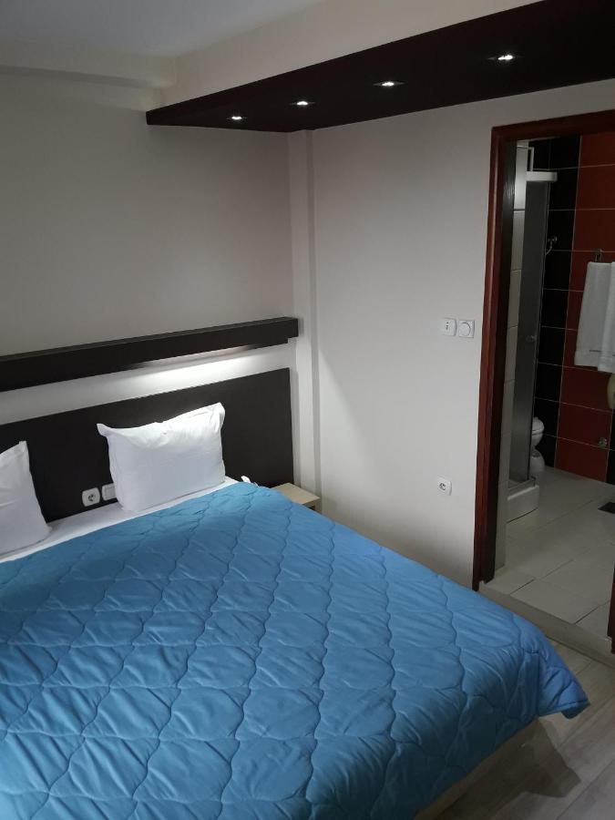 Hotel Prenociste Konstantin 2008 à Ni Extérieur photo