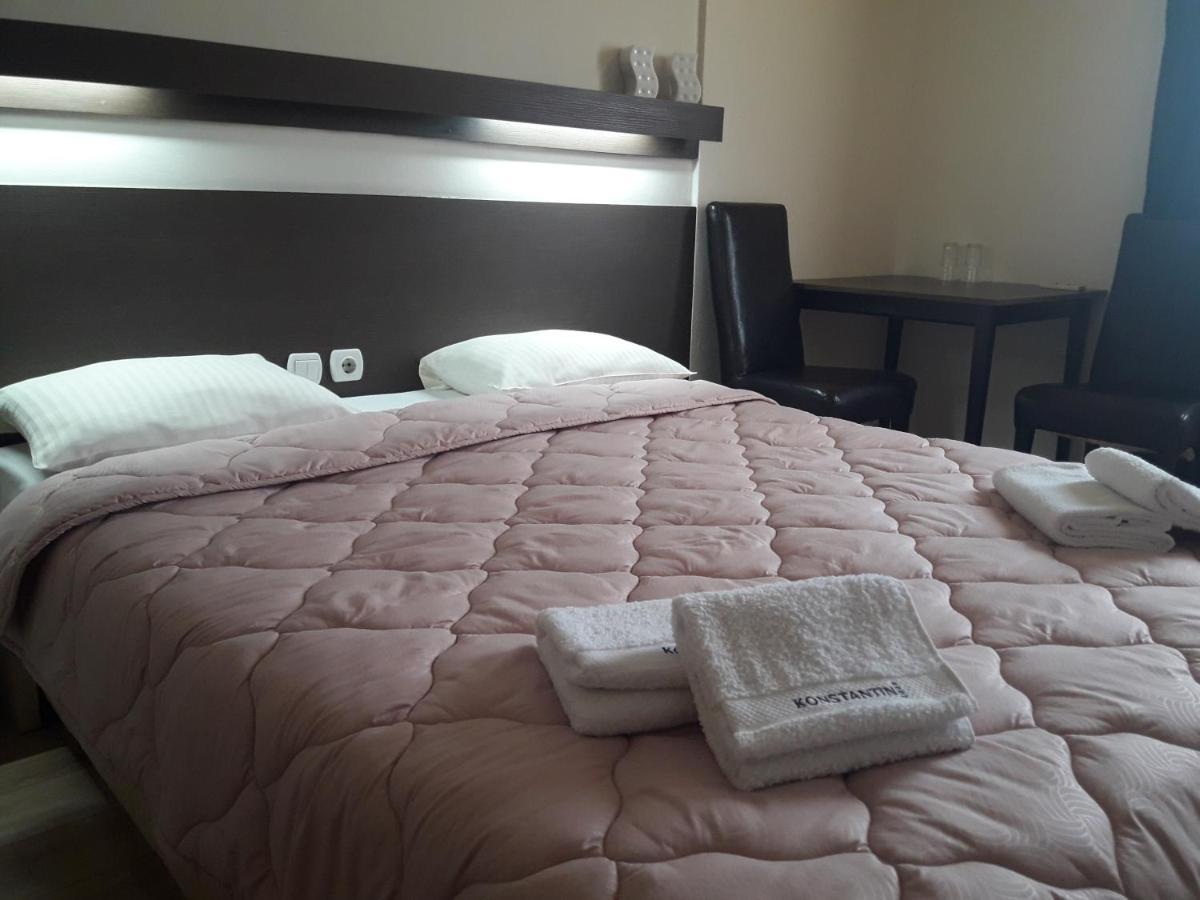Hotel Prenociste Konstantin 2008 à Ni Extérieur photo