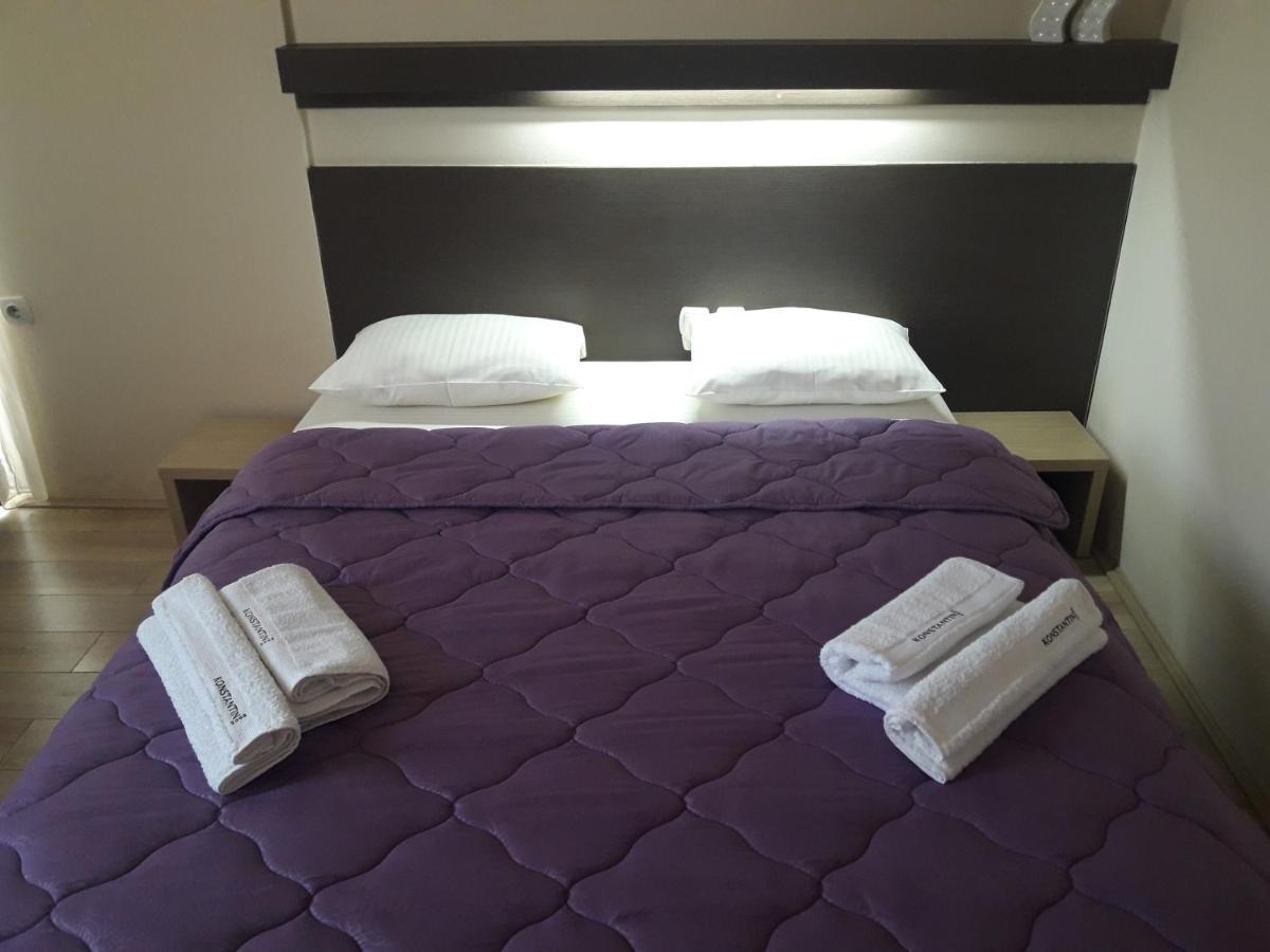 Hotel Prenociste Konstantin 2008 à Ni Extérieur photo