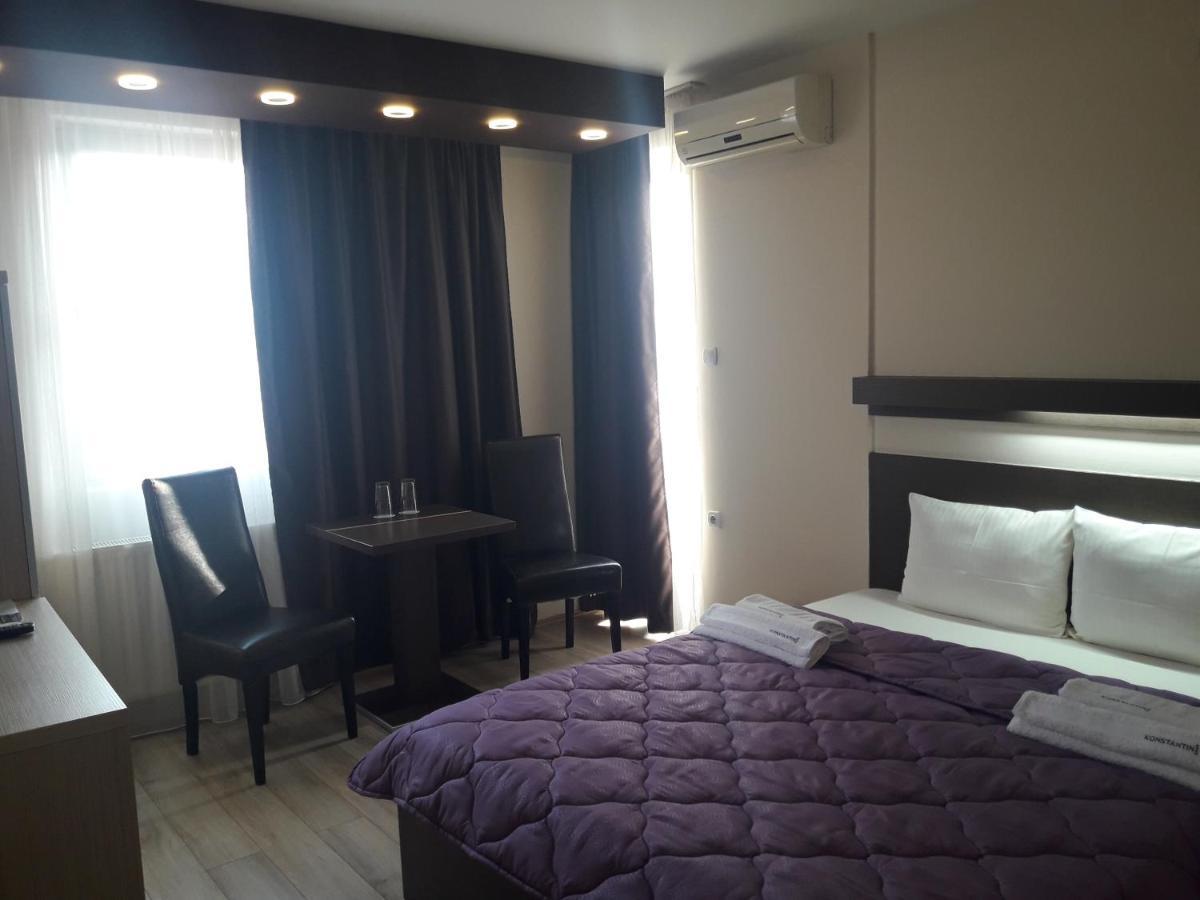 Hotel Prenociste Konstantin 2008 à Ni Extérieur photo
