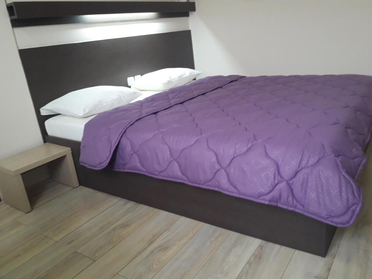 Hotel Prenociste Konstantin 2008 à Ni Extérieur photo
